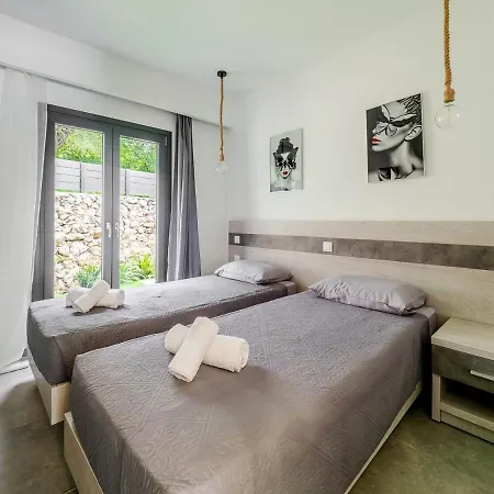 Villa Merli Kokkínion